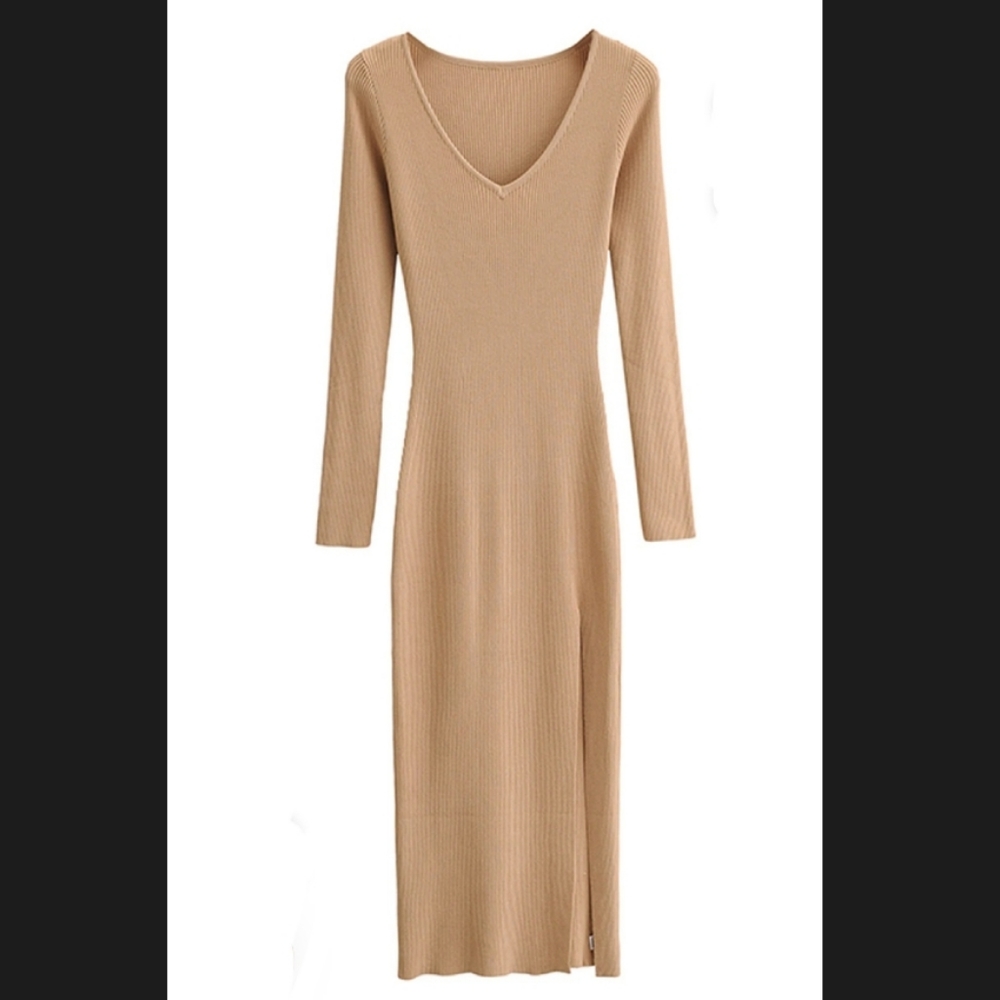 Ribbed knit slit maxi